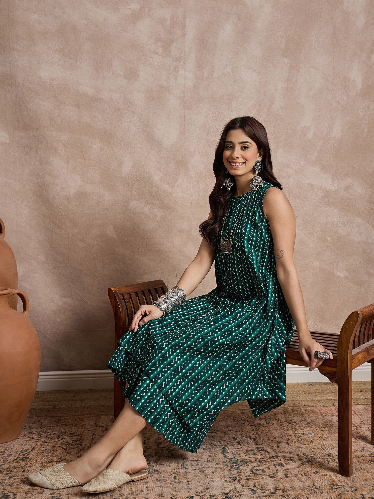 InWeave Teal Zig Zag Round Neck Kurta Set | Grocsy