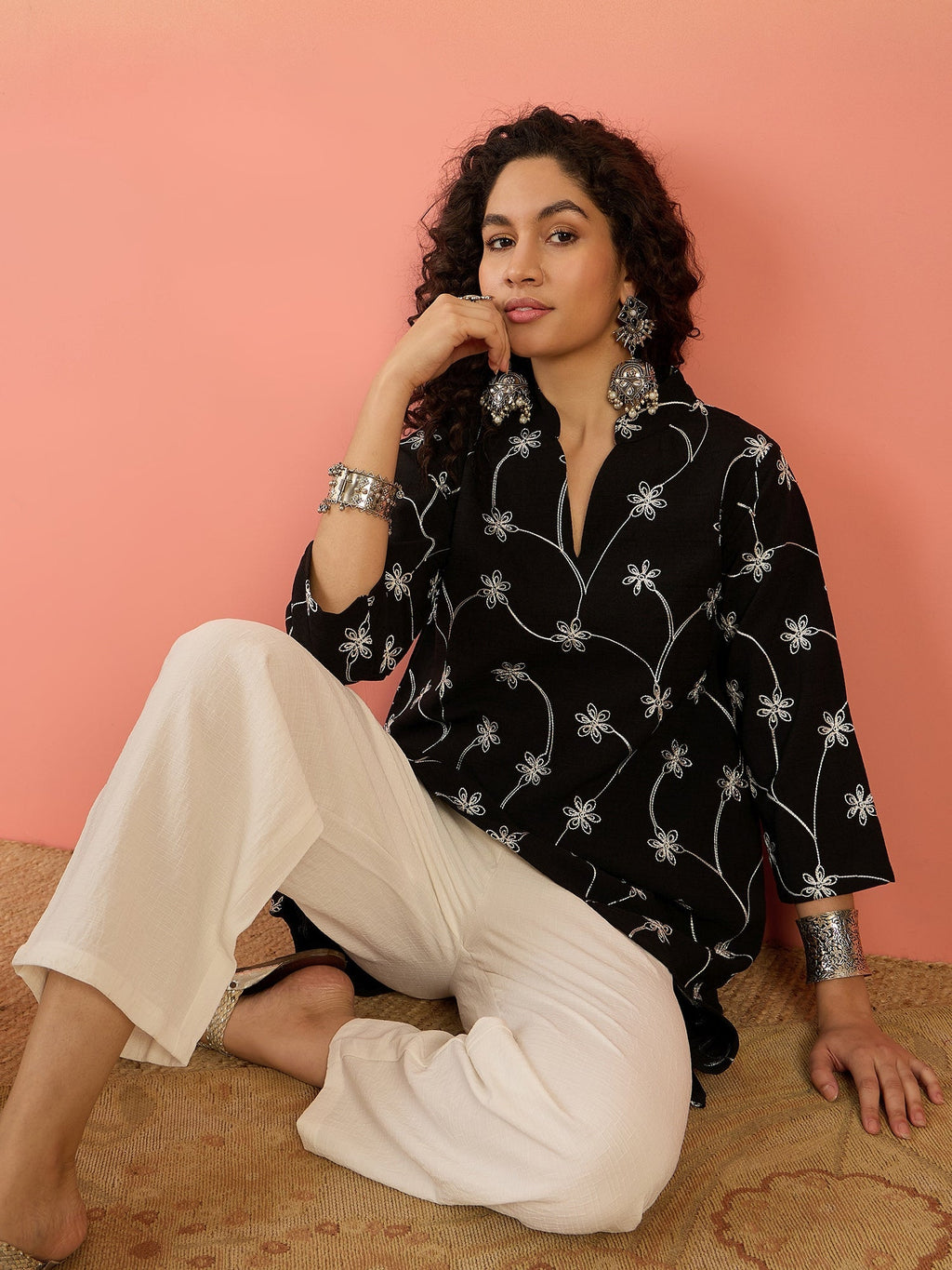 InWeave Black Embroidery Mandarin White Set | Grocsy