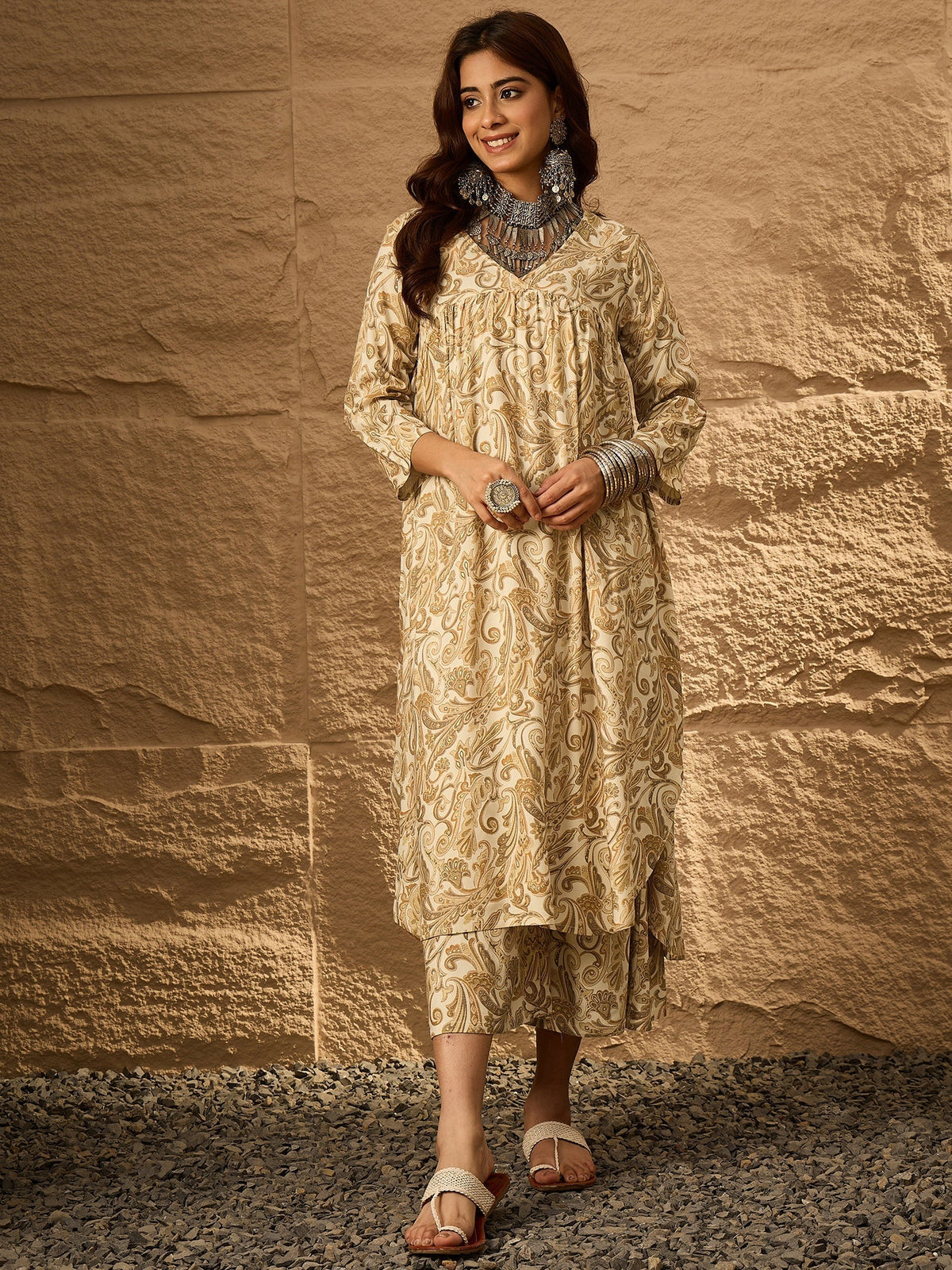 InWeave Off White Swirl V-Flared Kurta Set | Grocsy