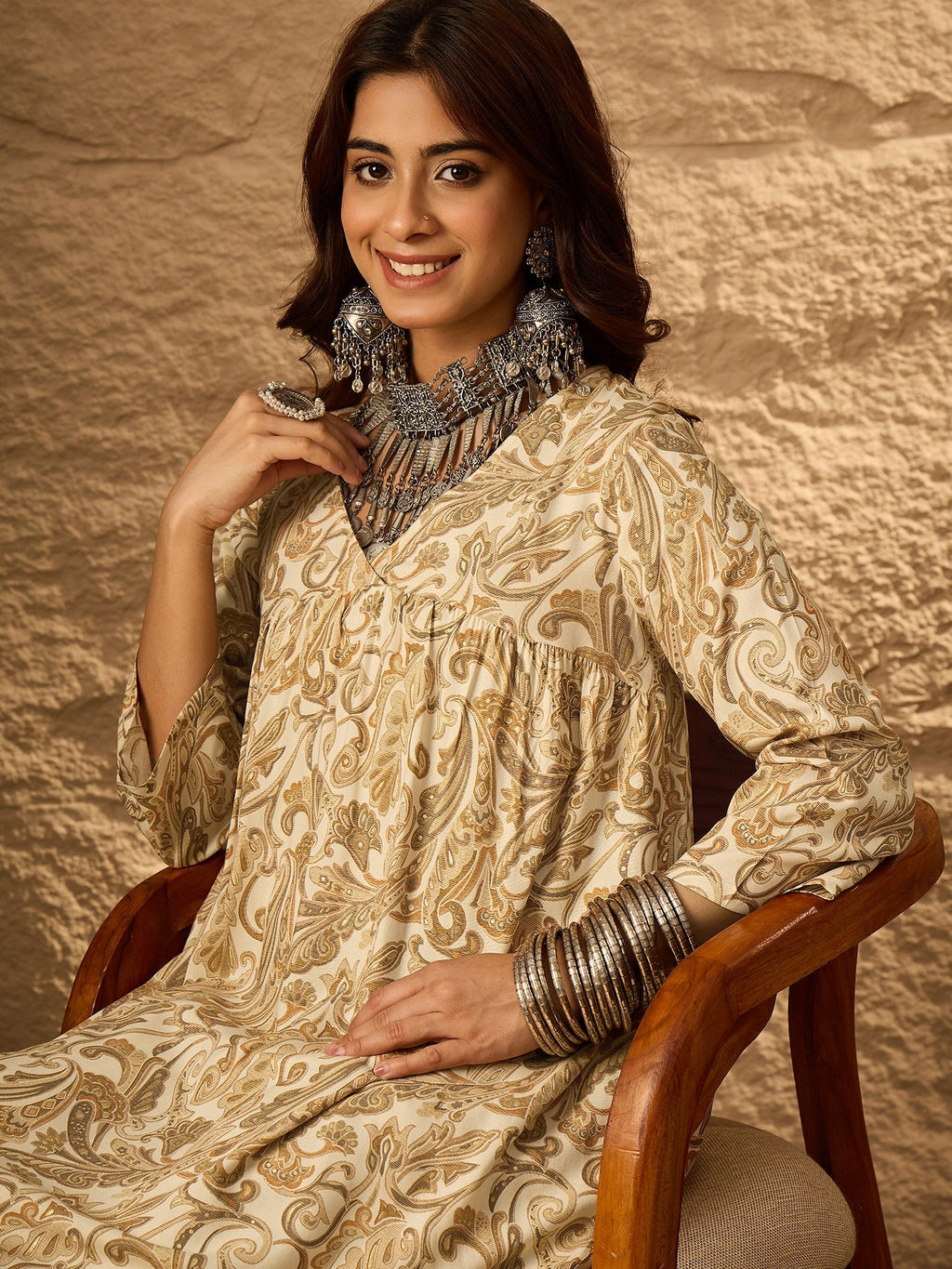 InWeave Off White Swirl V-Flared Kurta Set | Grocsy