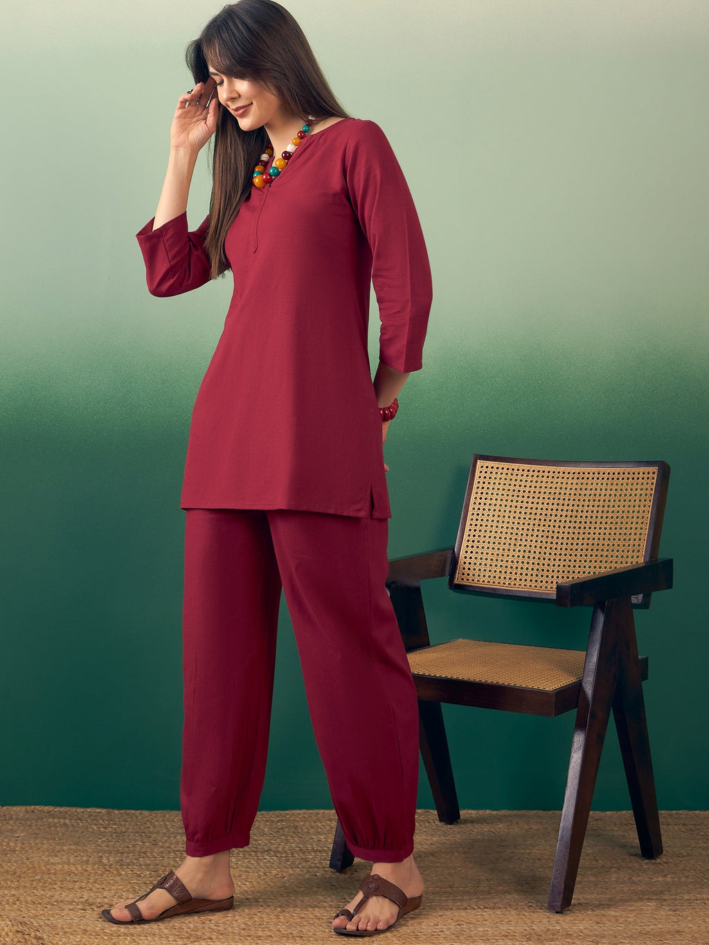 InWeave Burgundy Solid V Neck Short Kurta Pant Set | Grocsy