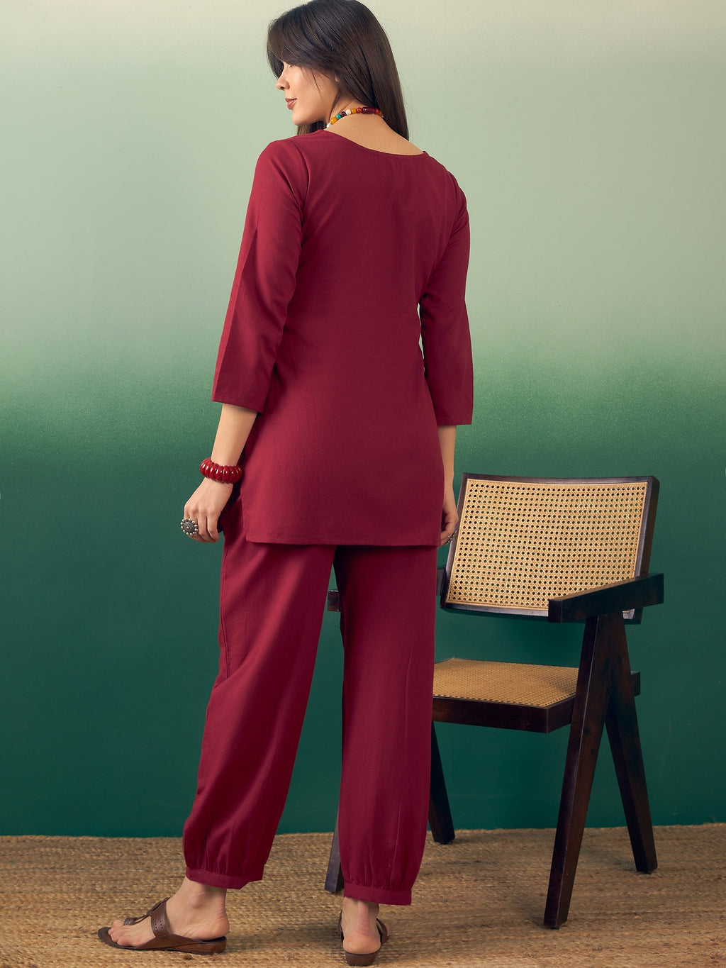 InWeave Burgundy Solid V Neck Short Kurta Pant Set | Grocsy