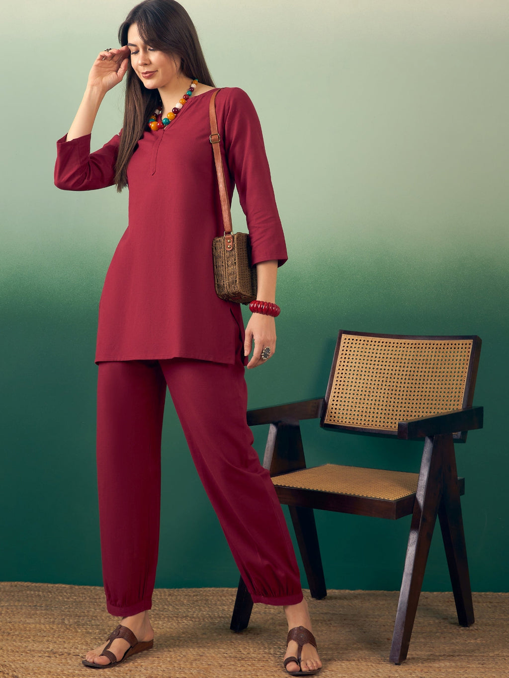 InWeave Burgundy Solid V Neck Short Kurta Pant Set | Grocsy