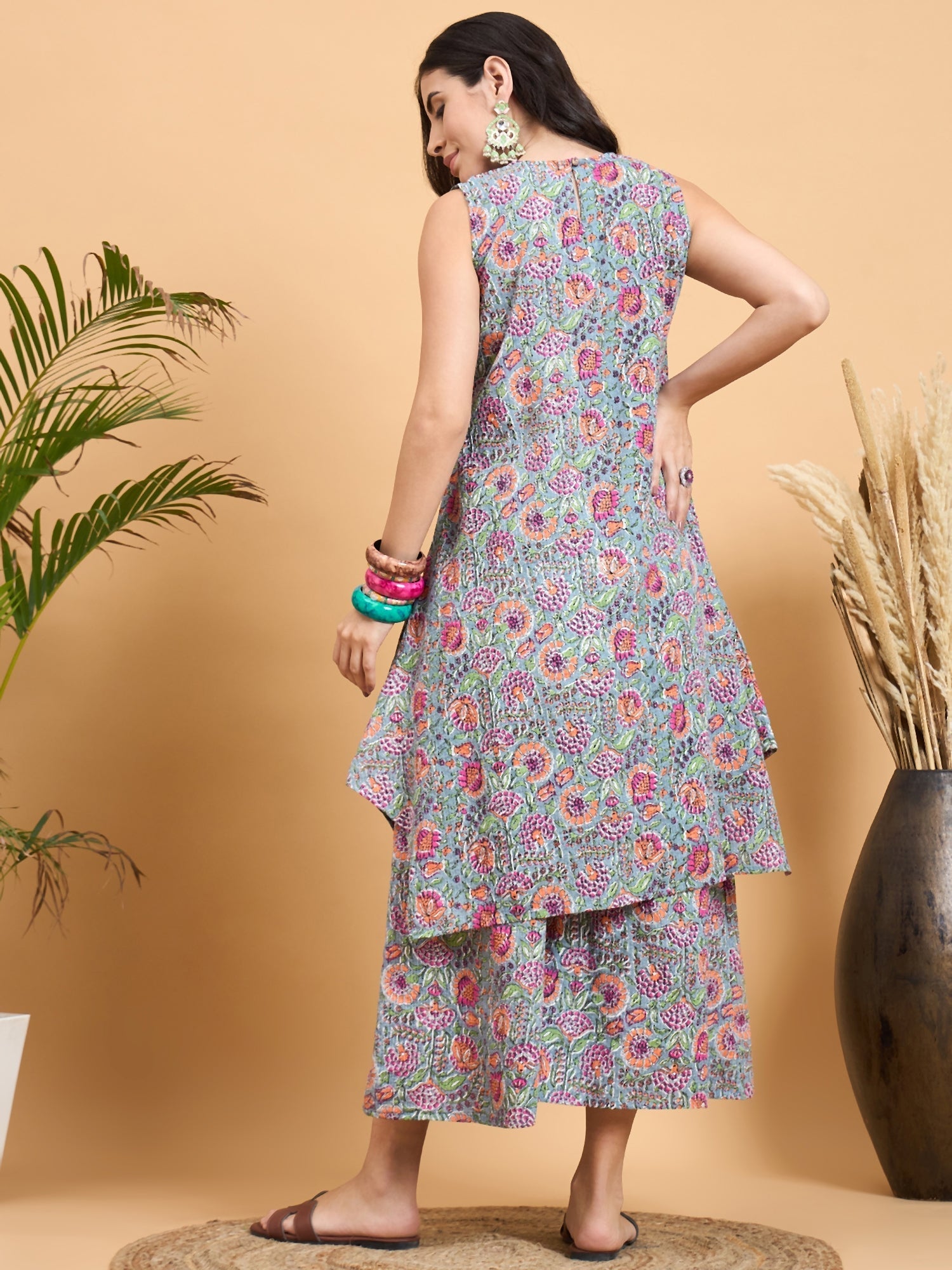 InWeave Grey Kantha Floral Jaal Short Palazzo Set | Grocsy