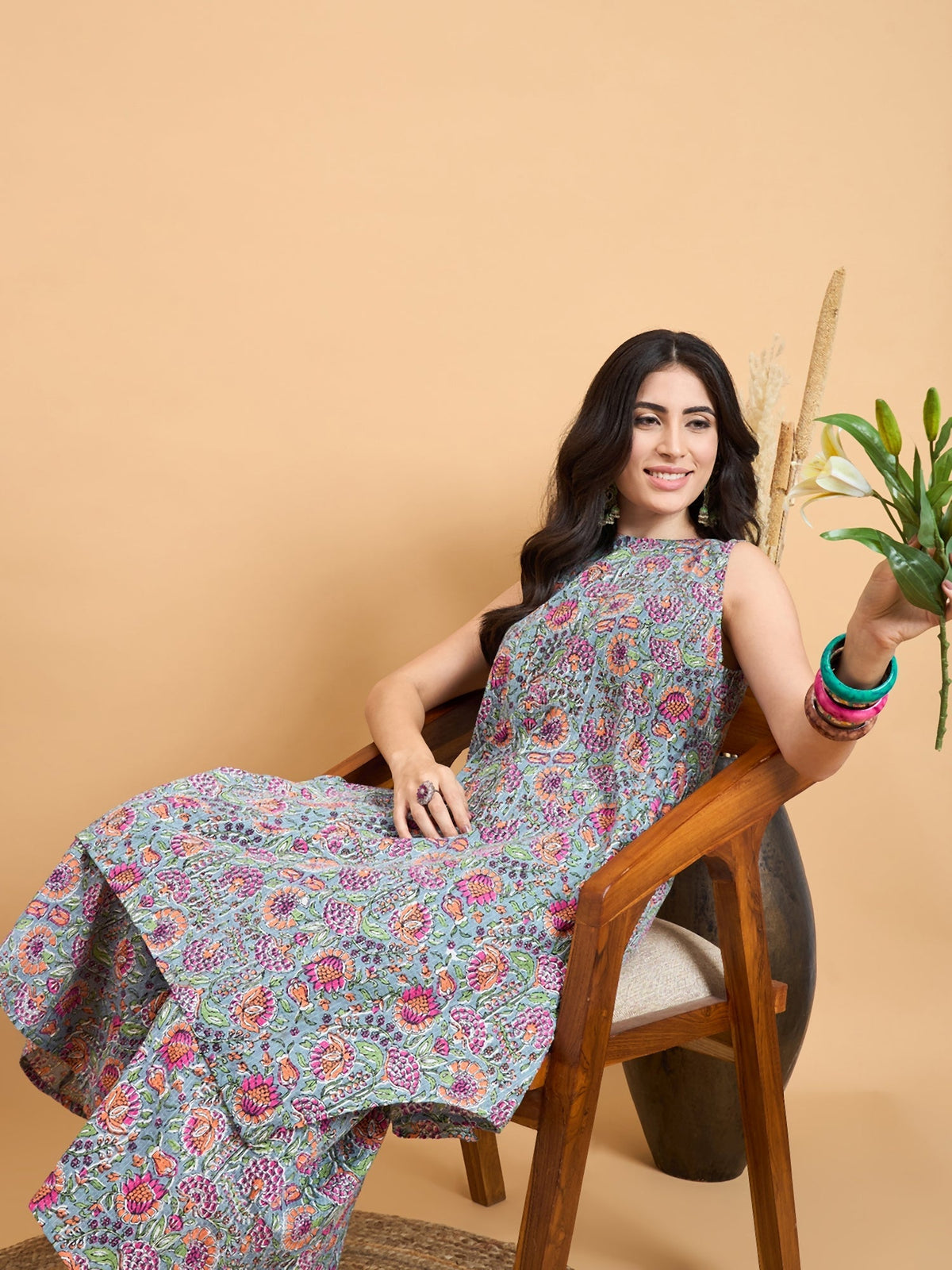 InWeave Grey Kantha Floral Jaal Short Palazzo Set | Grocsy