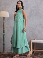 InWeave Green Small Check Kurta Set | Grocsy