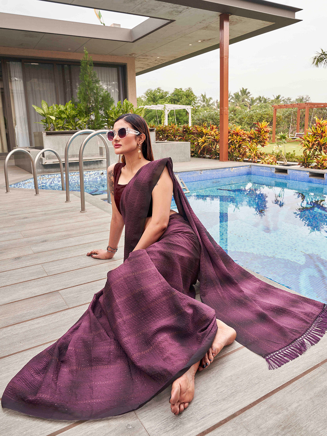 Tikhi Imli Woven Design Embellished Sequinned Saree With Tassles | Grocsy
