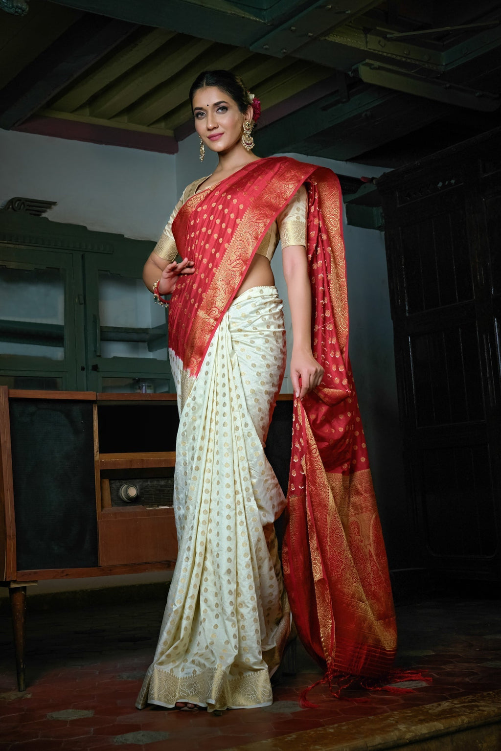 Vardha Rose Red-Ivory White Golden Zari Banarasi Raw Silk Saree | Grocsy