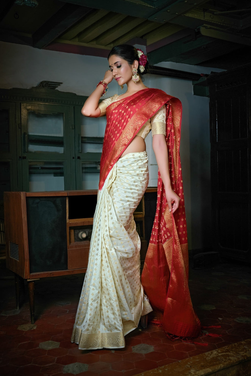 Vardha Rose Red-Ivory White Golden Zari Banarasi Raw Silk Saree | Grocsy