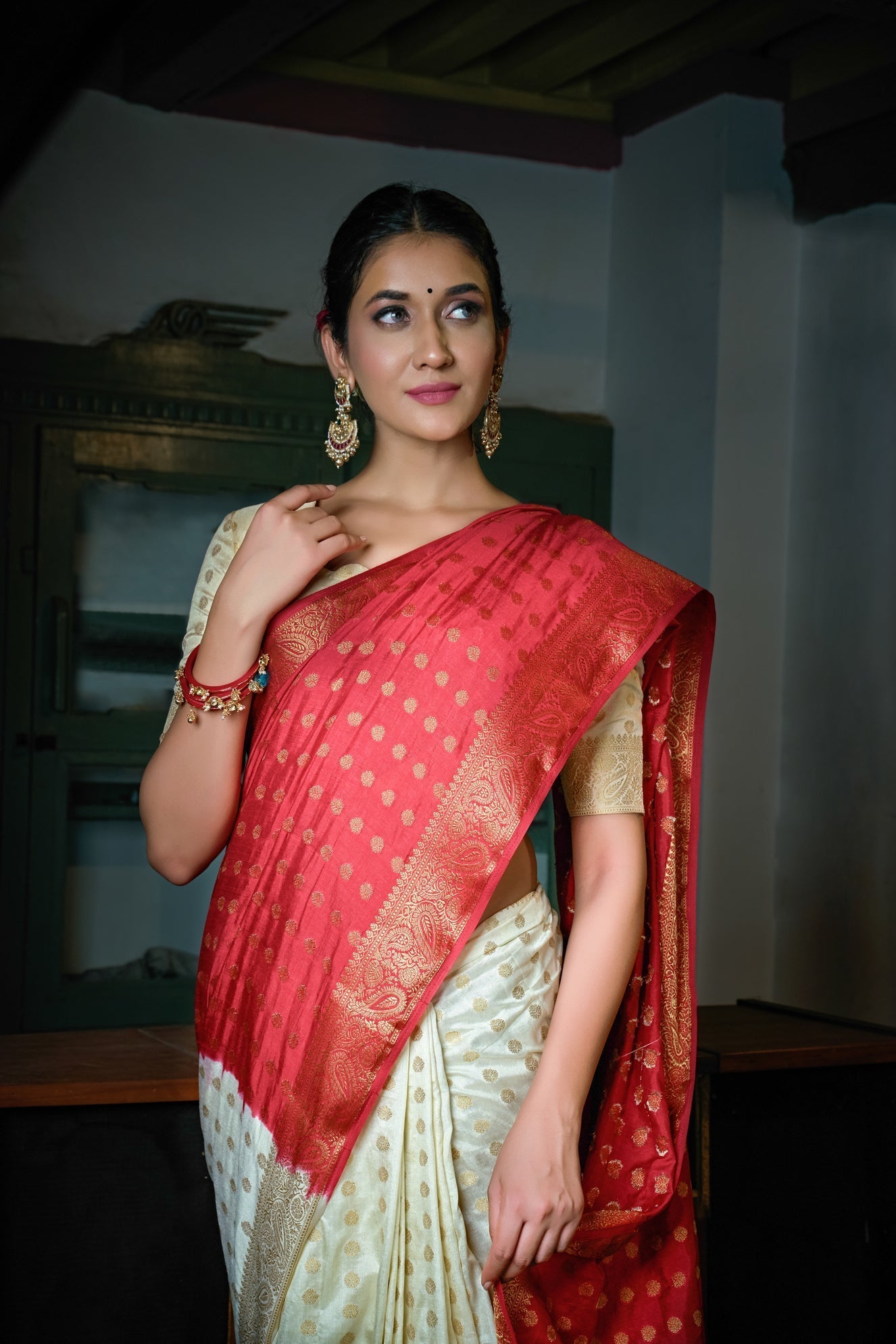 Vardha Rose Red-Ivory White Golden Zari Banarasi Raw Silk Saree | Grocsy