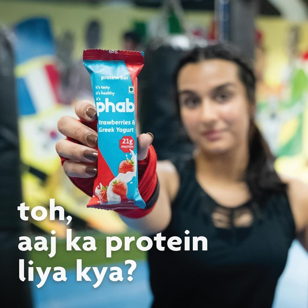 Phab Protein Bars With Protein Strawberries & Greek Yogurt | Grocsy