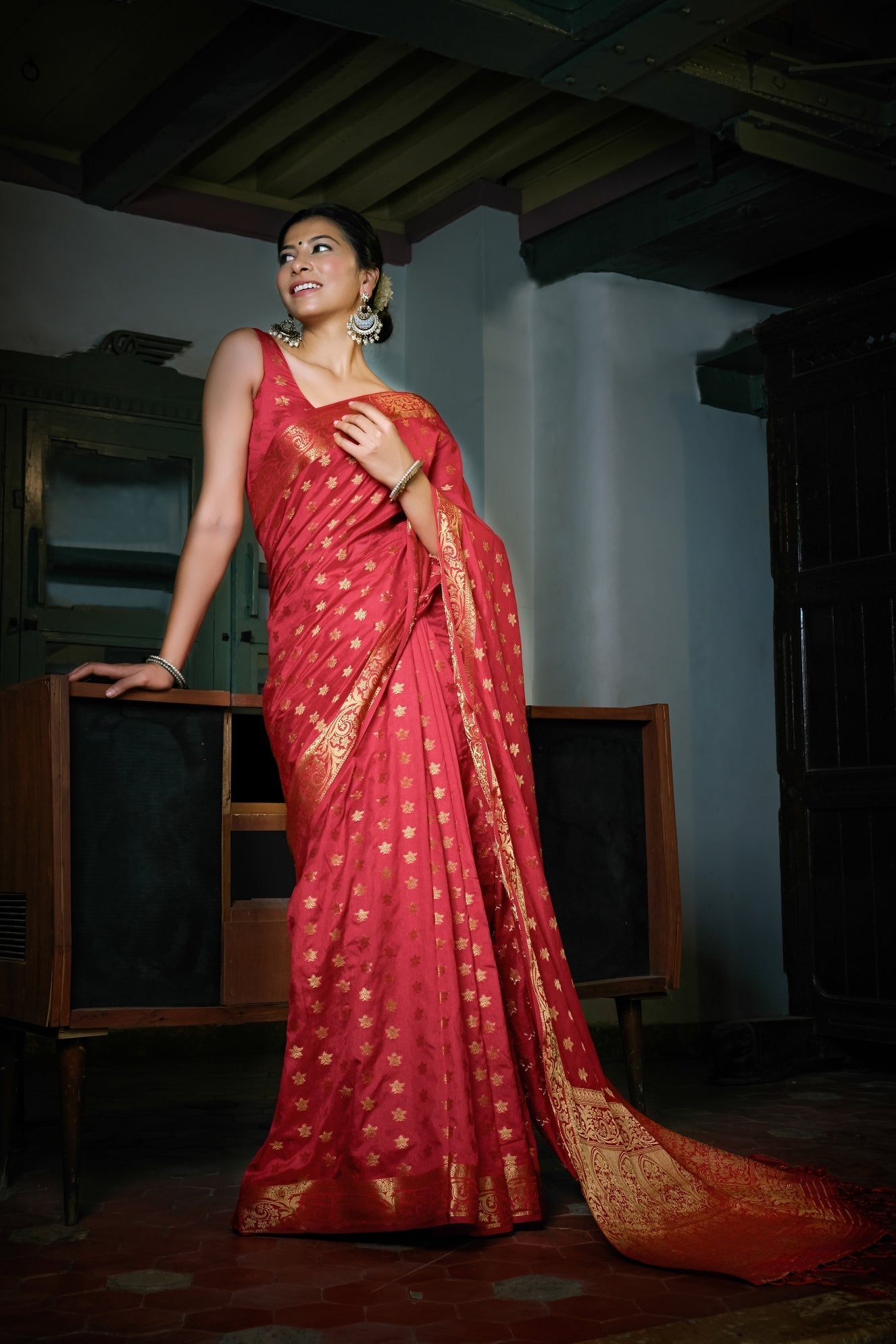 Vardha Rosewood Red Golden Zari Banarasi Raw Silk Saree | Grocsy