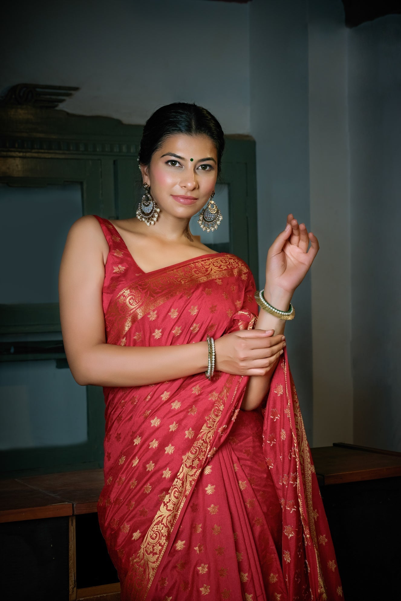 Vardha Rosewood Red Golden Zari Banarasi Raw Silk Saree | Grocsy