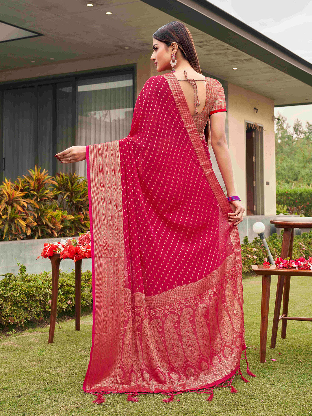 Tikhi Imli Woven Design Zari Art Silk Saree | Grocsy