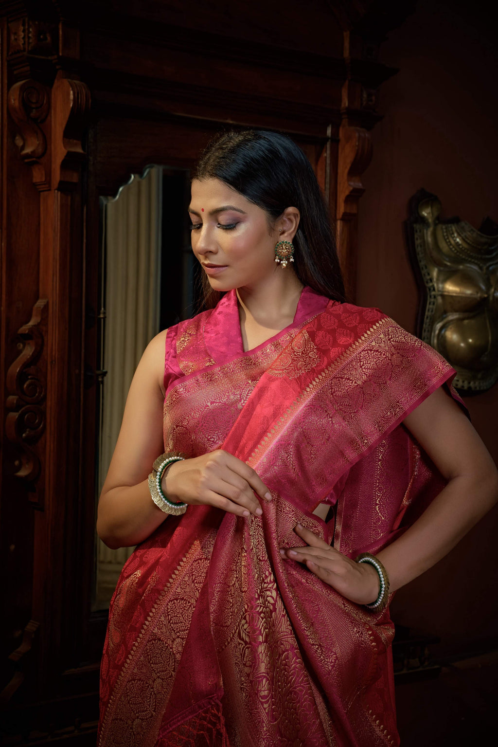 Vardha Myrtle Pink Golden Zari Banarasi Satin Silk Saree | Grocsy