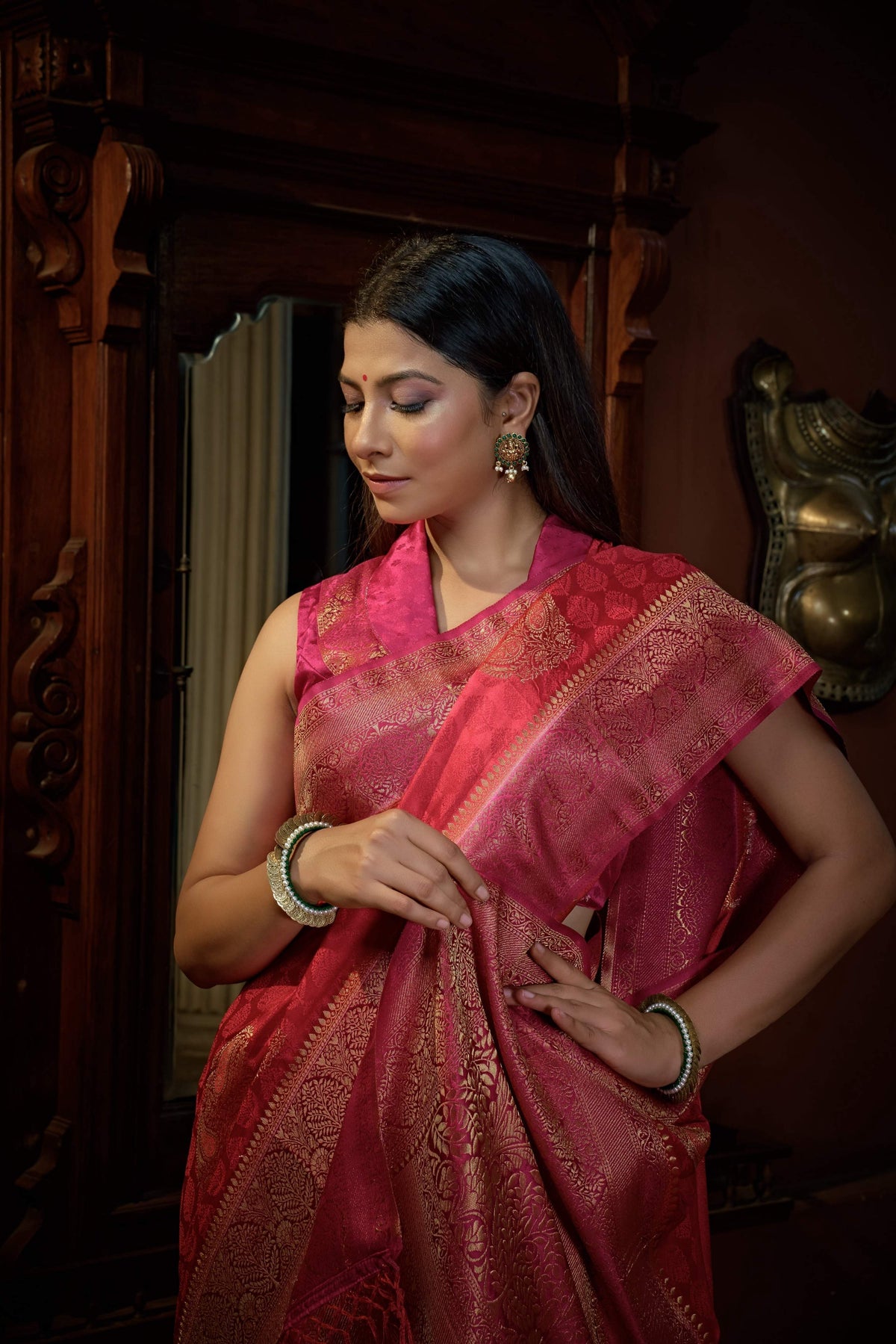 Vardha Myrtle Pink Golden Zari Banarasi Satin Silk Saree | Grocsy