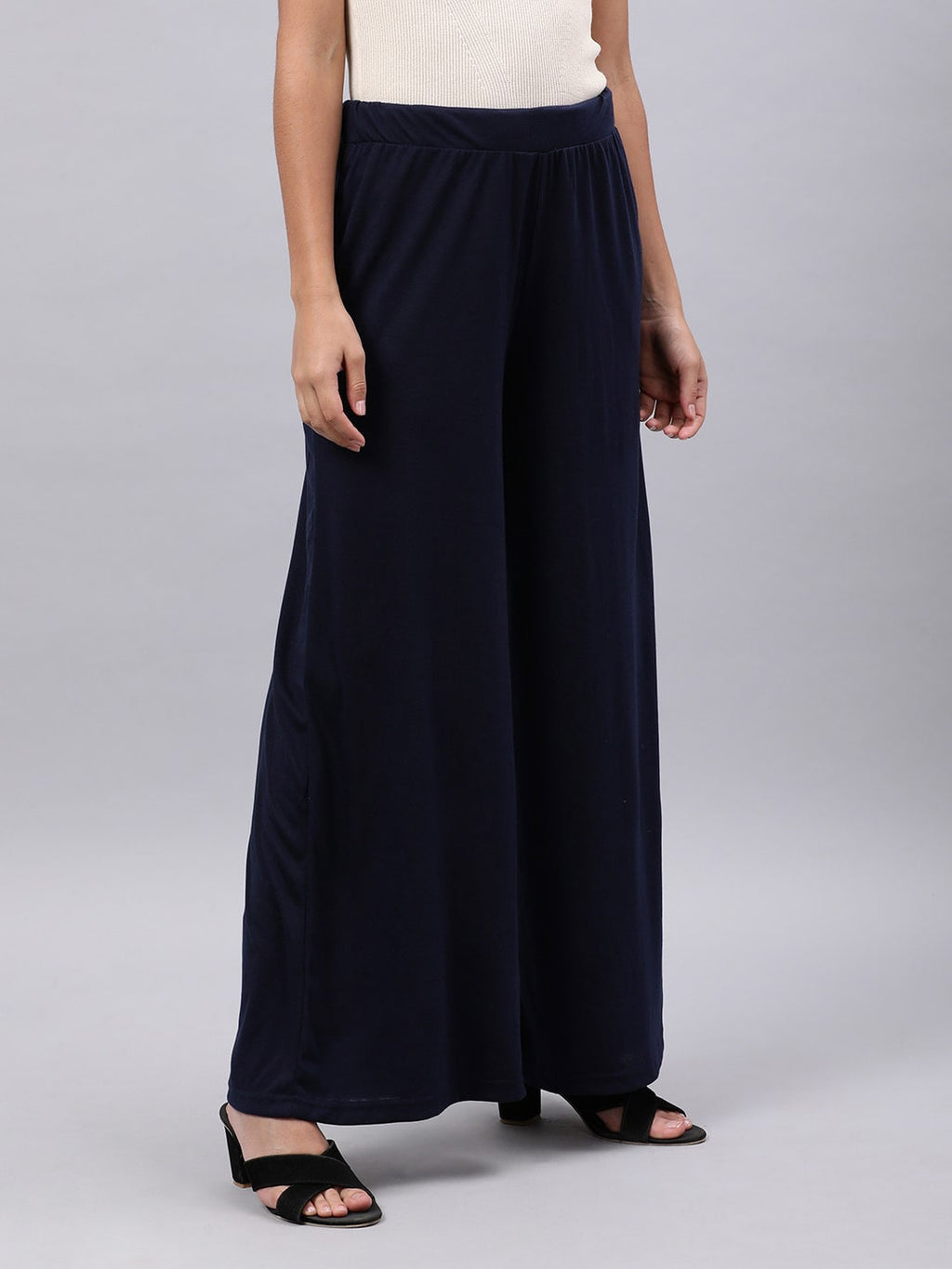 Souchii Women Blue Knitted Palazzos | Grocsy