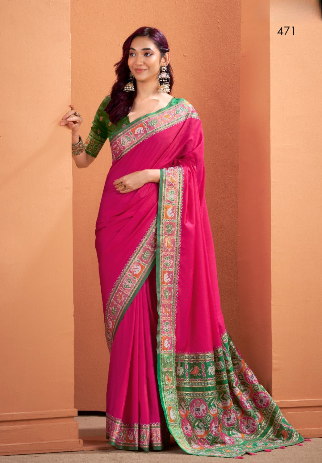 Anaita Magenta Silk Zari Weaving With Classic Patola Saree With Blouse | Grocsy