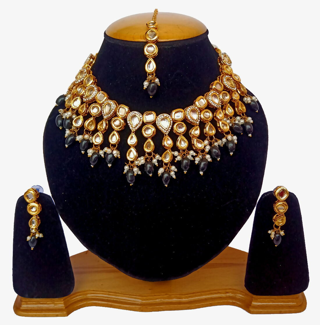 Joban Fashion Hand Made High Quality Gold Plated Base Metal Alloy Kundan Stone Studded Kundan Jewellery Set | Grocsy