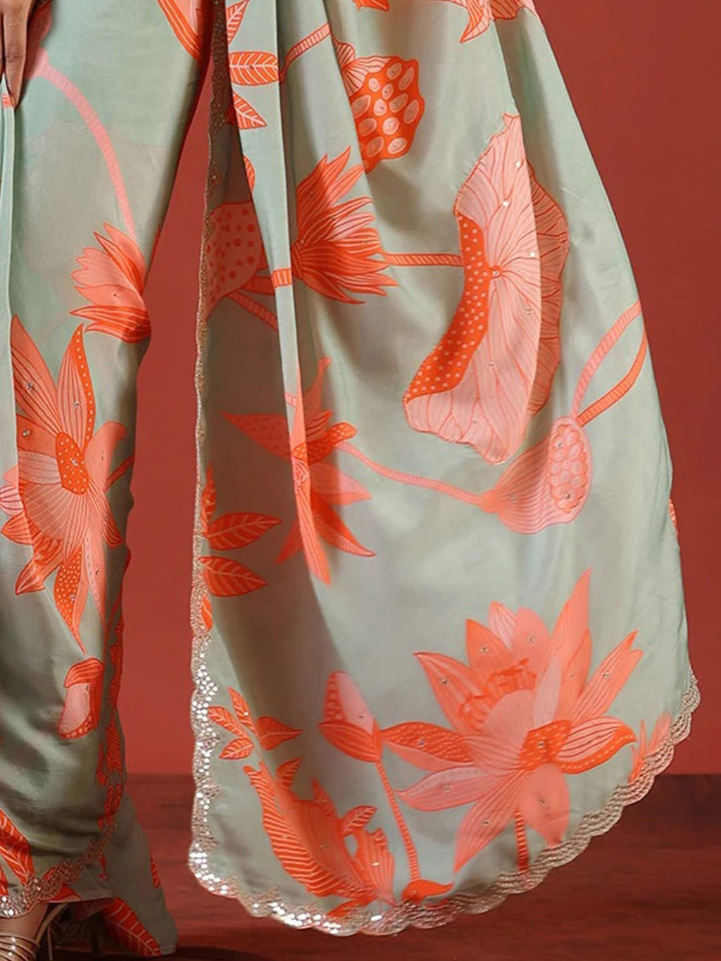 Sangria Sea Green Floral Printed Zari Saree | Grocsy