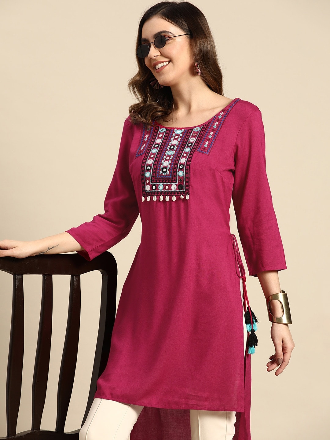 Sangria Geometric Yoke Design Thread Work Kurta | Grocsy