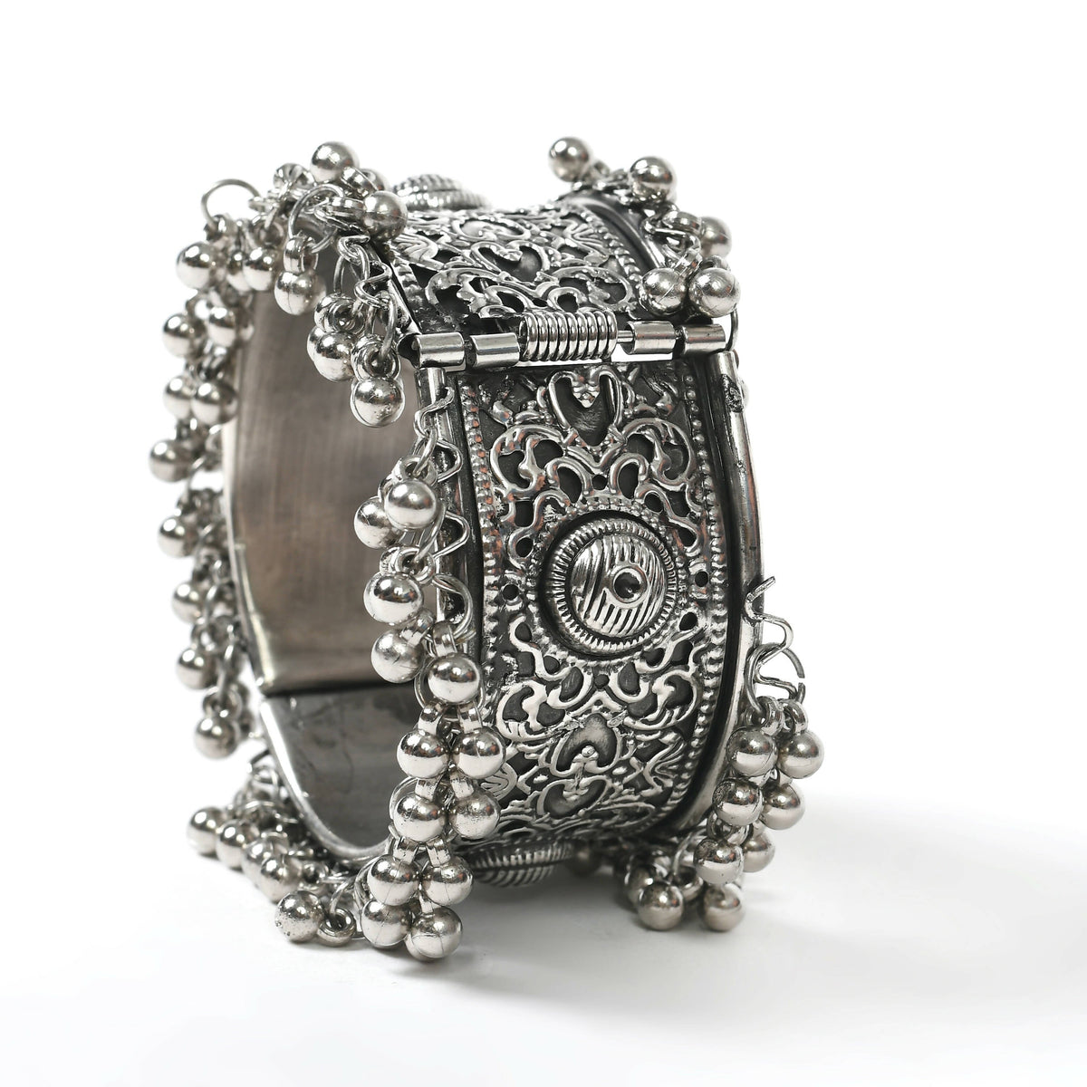 Mominos Fashion Joharkamal Oxidised Silver-Plated Ghungroo Handcraft Bracelet - Design 022
