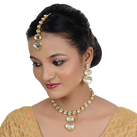 Tehzeeb Creations Back Meenakari Gold-Polished White Color Tika Earring Jewellery Set Uncut Kundan Big Faux Kundan Dibbi Kundan Choker Necklace Set | Grocsy