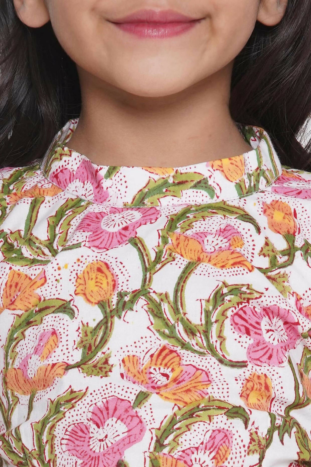Little Bansi Floral Print Ready To Wear Saree And Floral Blouse - White | Grocsy