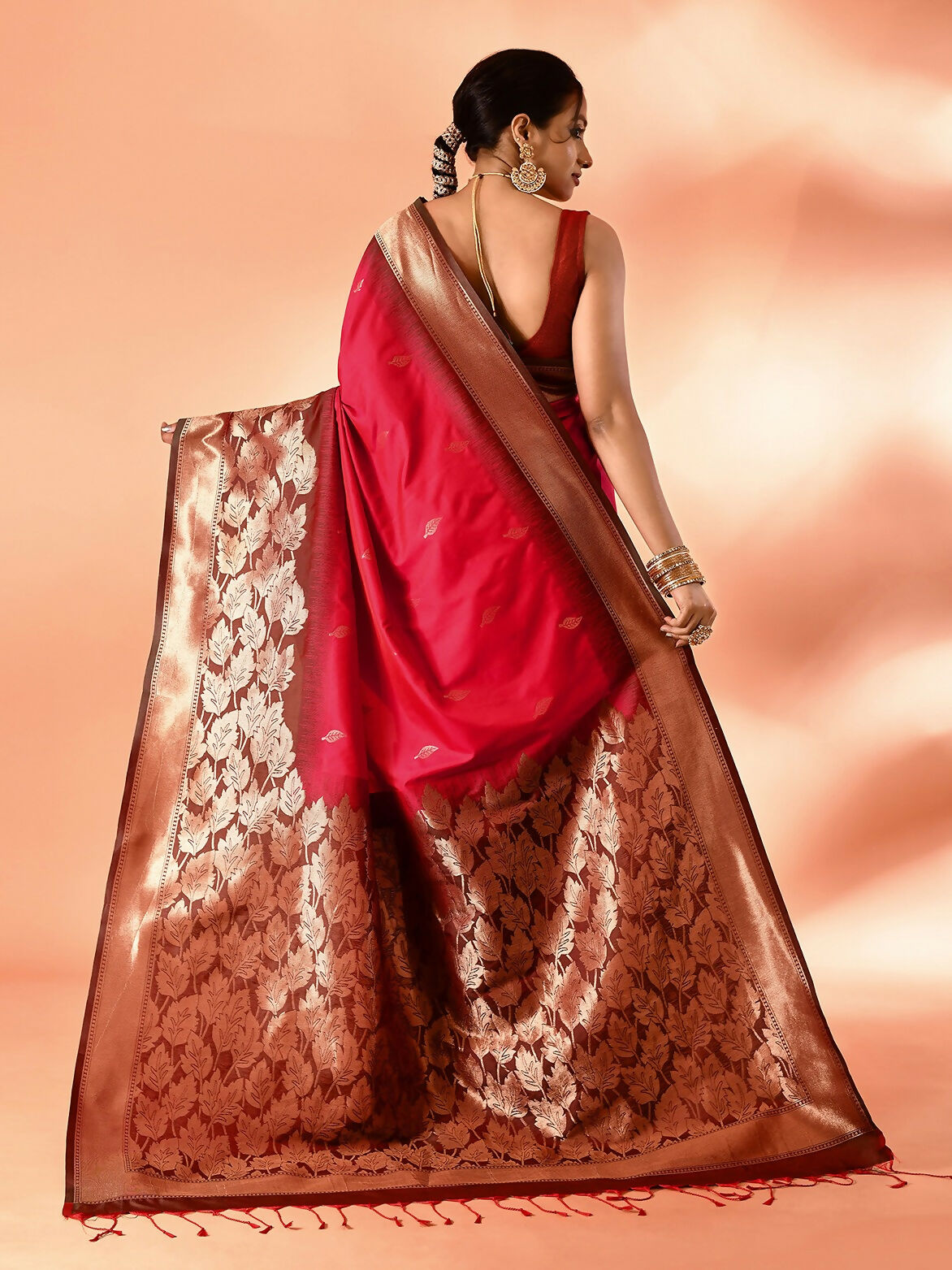 Joban Fashion Rani Pink & Bottle Green Plain With Weaving Border Banarasi Silk Sarees | Grocsy