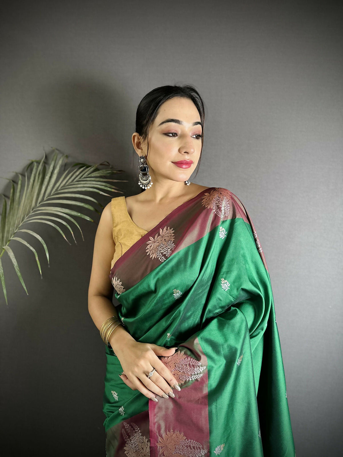 Joban Fashion Green Small Butti Soft Silk Banarasi Saree | Grocsy