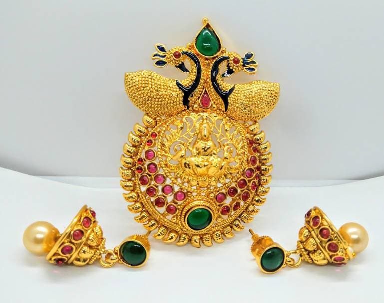 Multicolor Kemp Temple Pendant Set | Grocsy