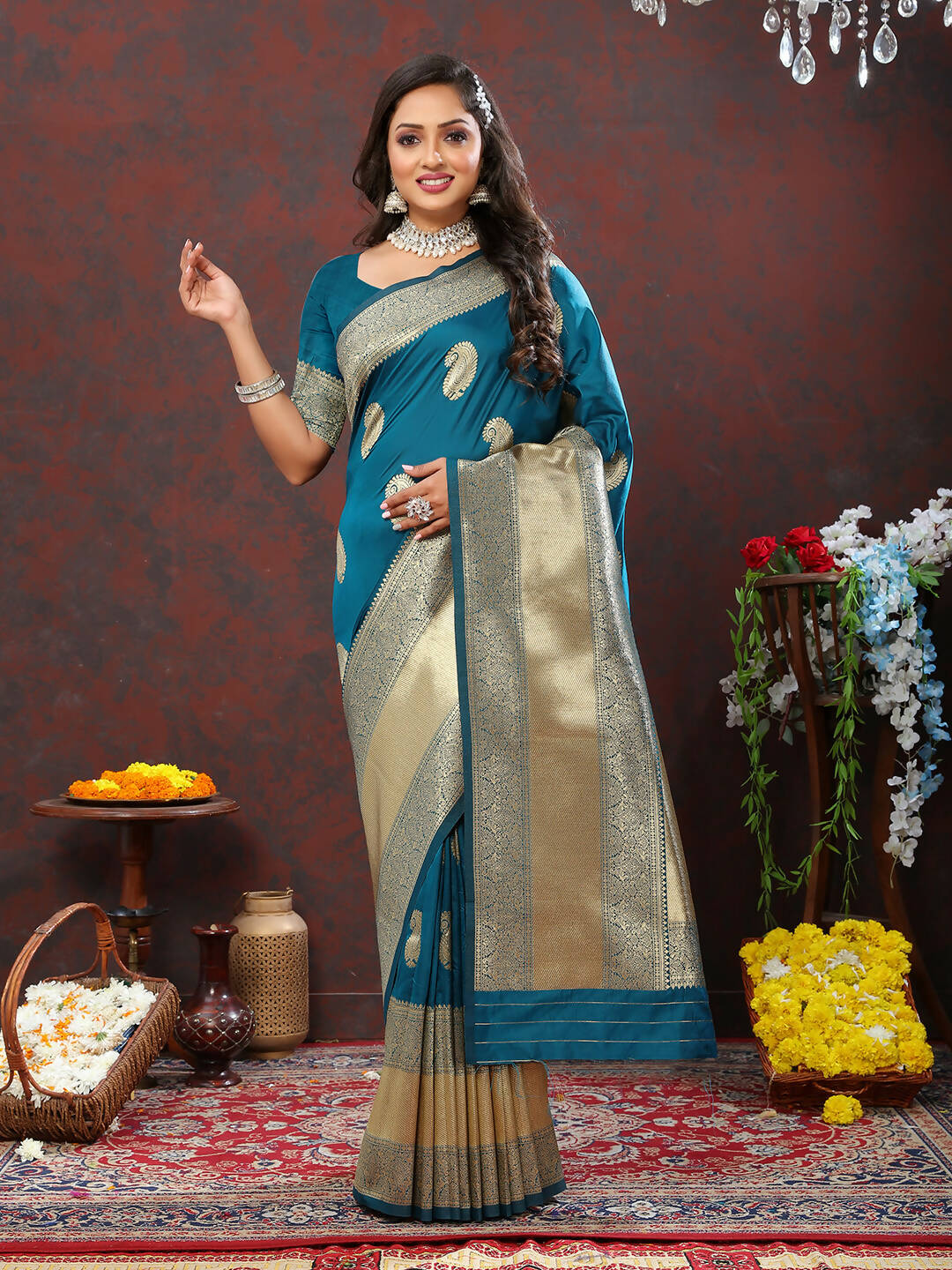 Lorenvalley Fashion Rama Soft Silk Woven Design Gold Zari Weaving Saree | Grocsy