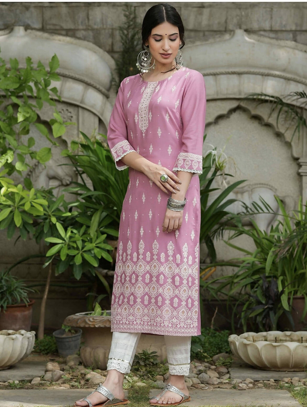 Indian Clothing Cheera Embellished Daily Wear Cotton Blend Kurta - Baby Pink | Grocsy