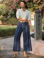 Juniper Women's Off-White-Indigo Straight Clothing Set | Grocsy