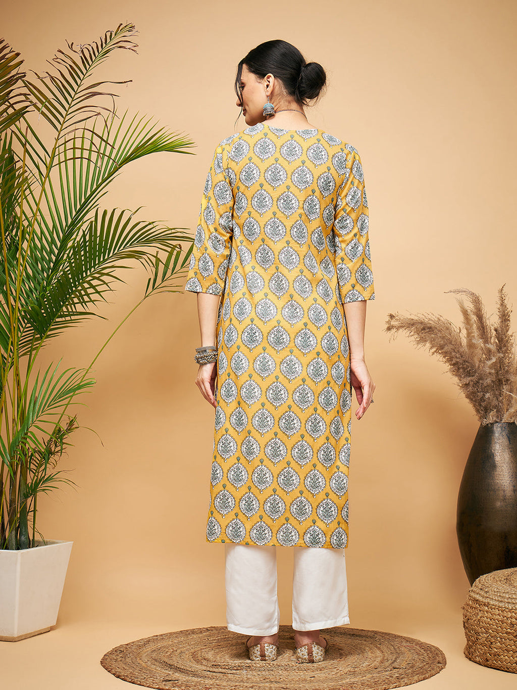 InWeave Women's Sunset Boota Print Gota Straight Kurta | Grocsy