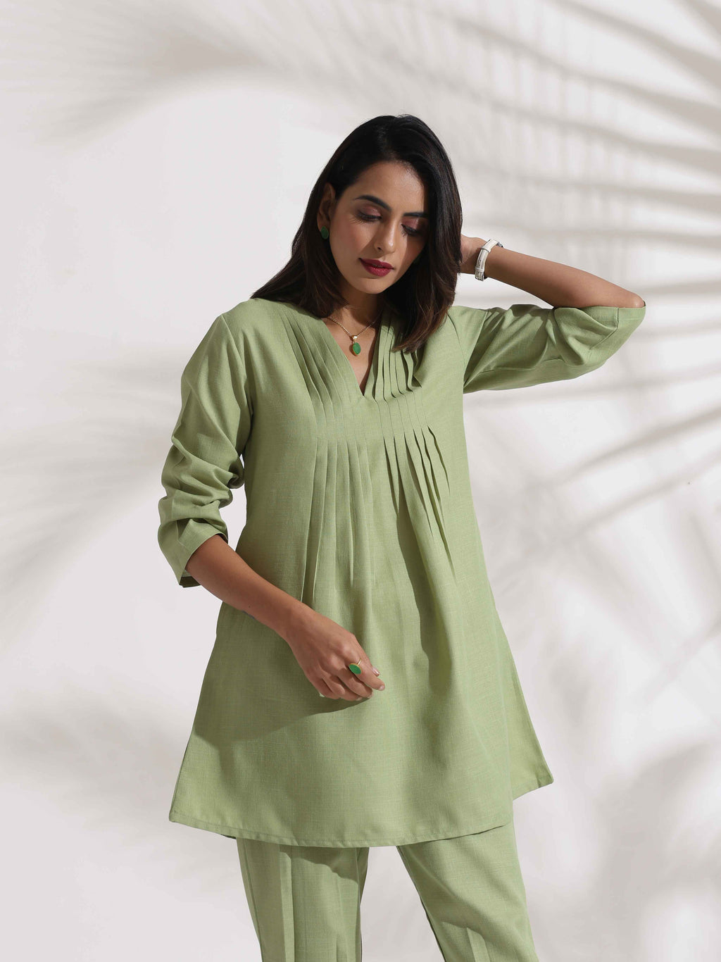 trueBrowns Green Slub Pleated Co-ord Set | Grocsy