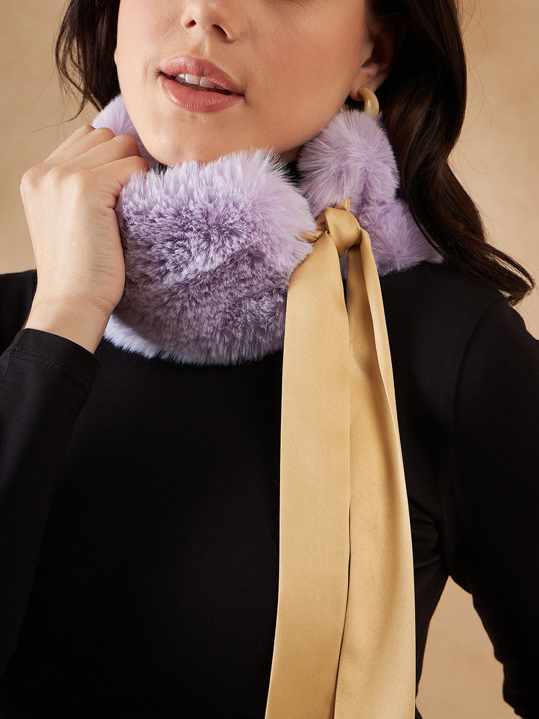 InWeave Women's Light Mauve Fur Neckpiece | Grocsy