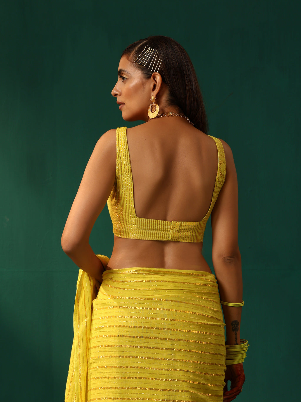 trueBrowns Lime Cotton Gold Lurex Scoop Neck Sleeveless Blouse | Grocsy
