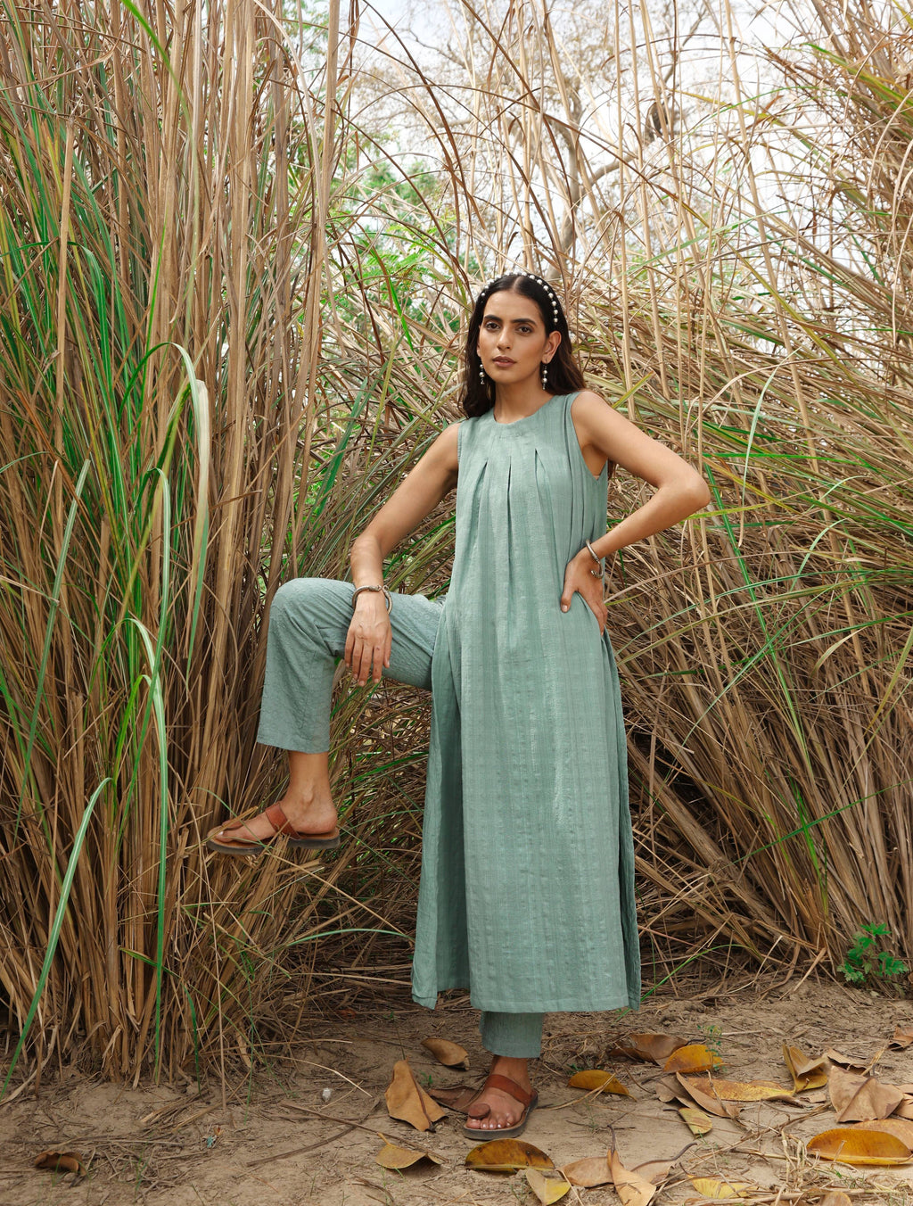 trueBrowns Blue Cotton Dobby S/L Kurta Set | Grocsy