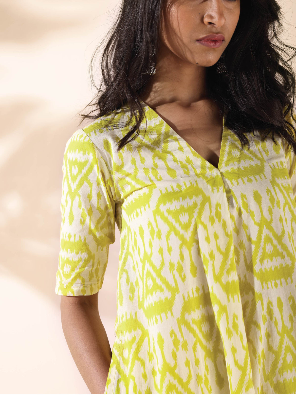 trueBrowns Lime Cotton Ikat Kurta Pant Set | Grocsy