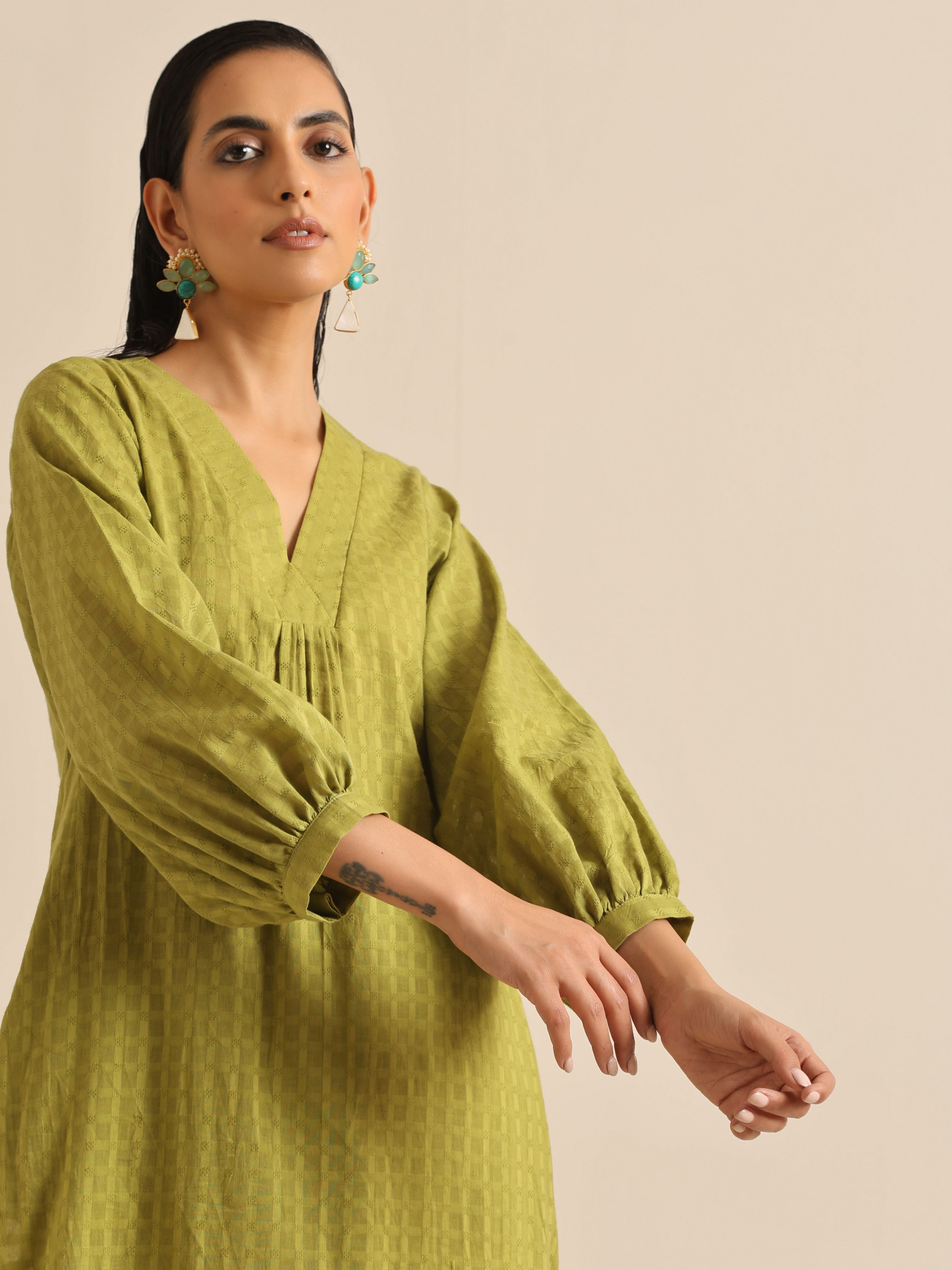 trueBrowns Fresh Green Dobby Puff Sleeve Kurta Pant Set | Grocsy