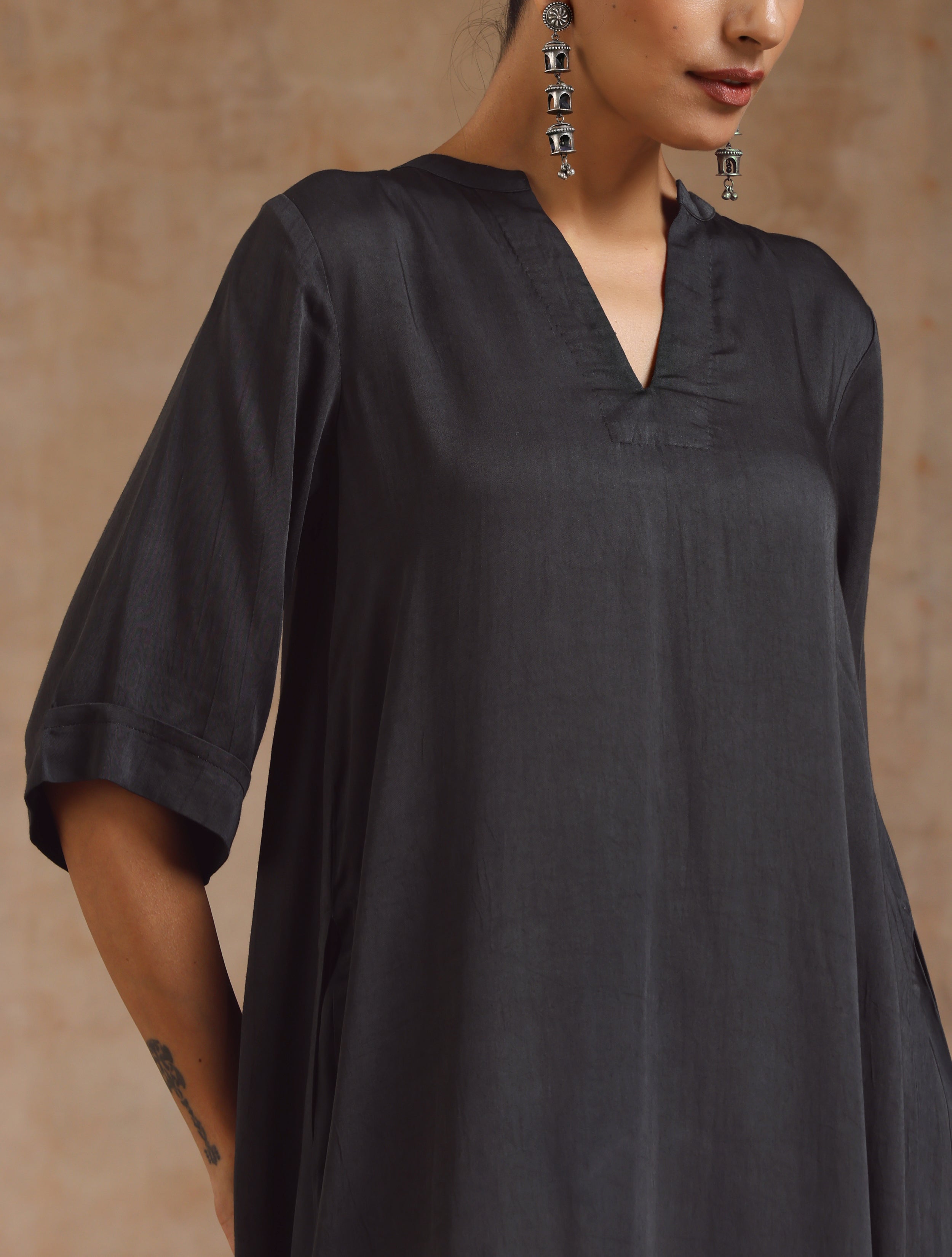 trueBrowns Grey Modal Satin High-Low Relax Kurta Set | Grocsy