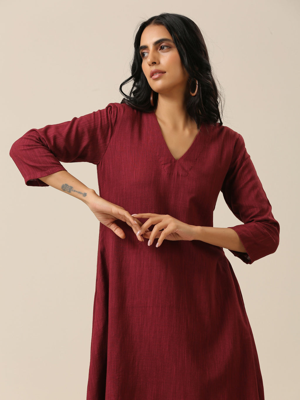 trueBrowns Ruby Wine Slub Texture Back Pleat Kurta Pant Set | Grocsy