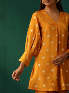 trueBrowns Mustard Geometric Floral Viscose Silk Front Pleat Co-ord Set | Grocsy