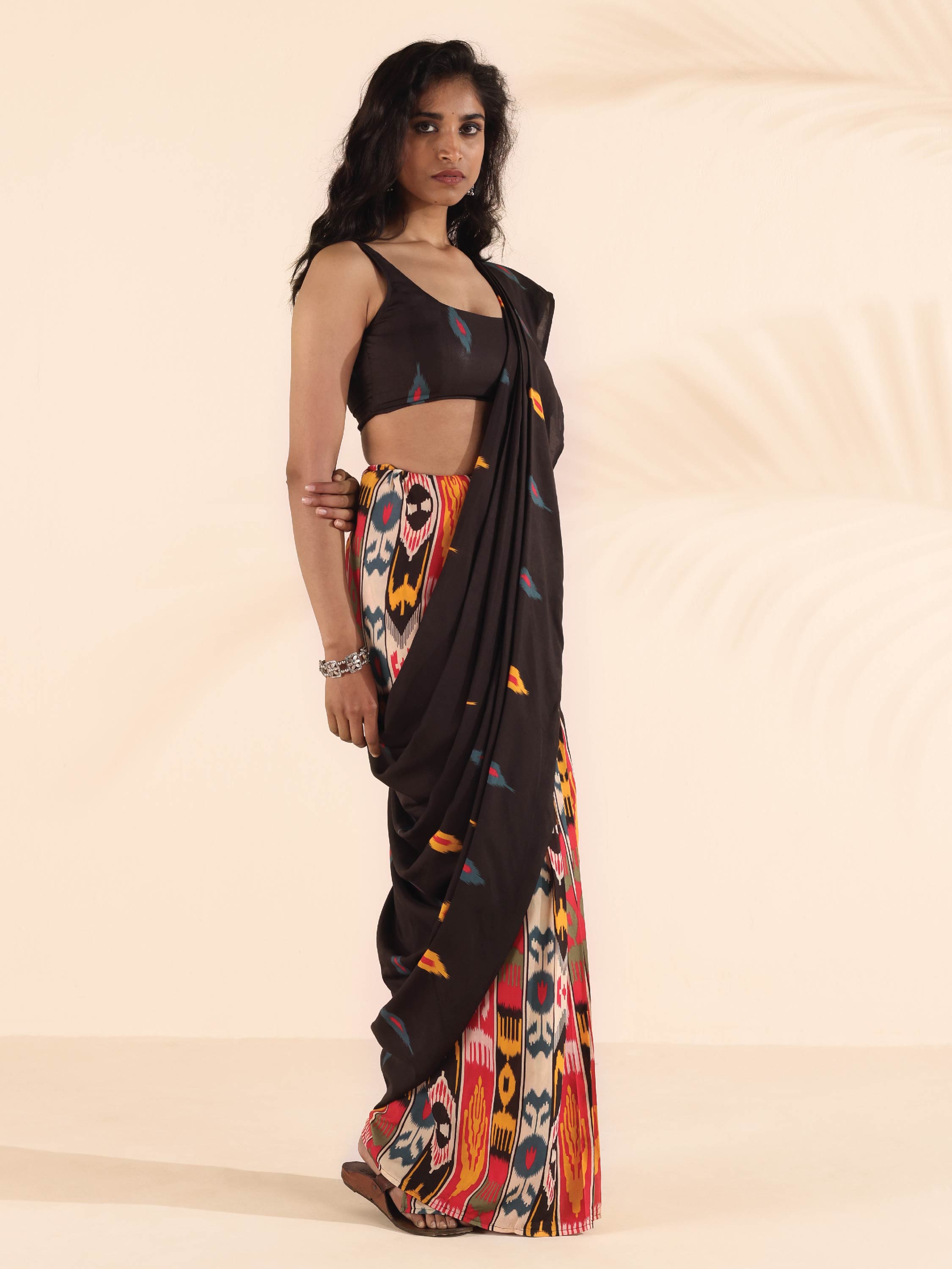 trueBrowns Cola Muslin Ikat Saree | Grocsy