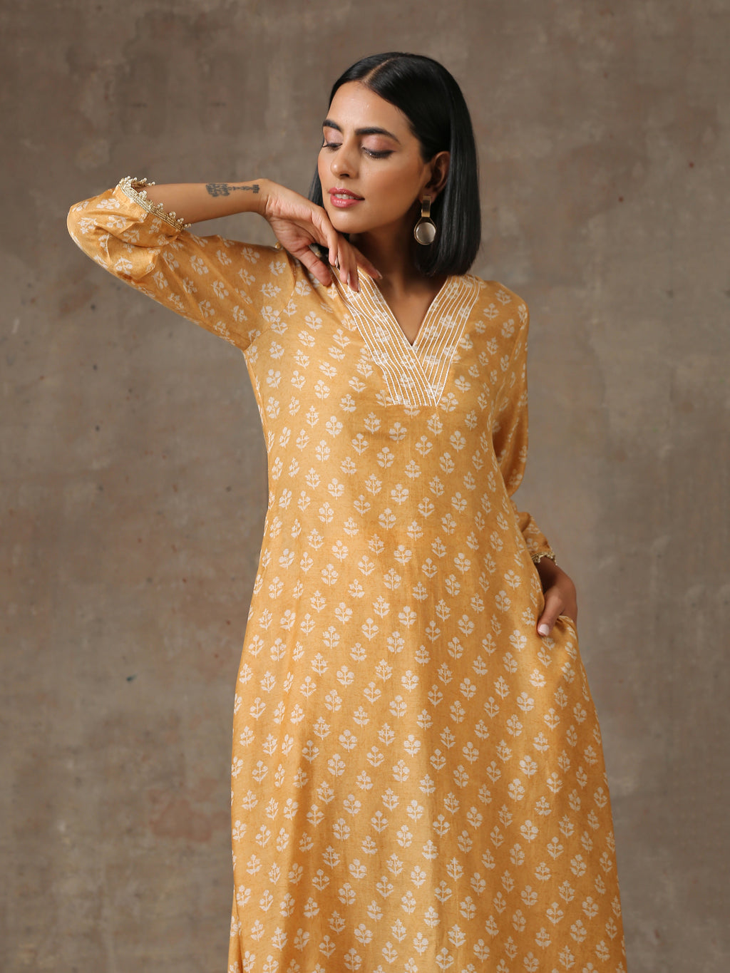 trueBrowns Beige White Flared Printed Silk Kurta Pant Set | Grocsy