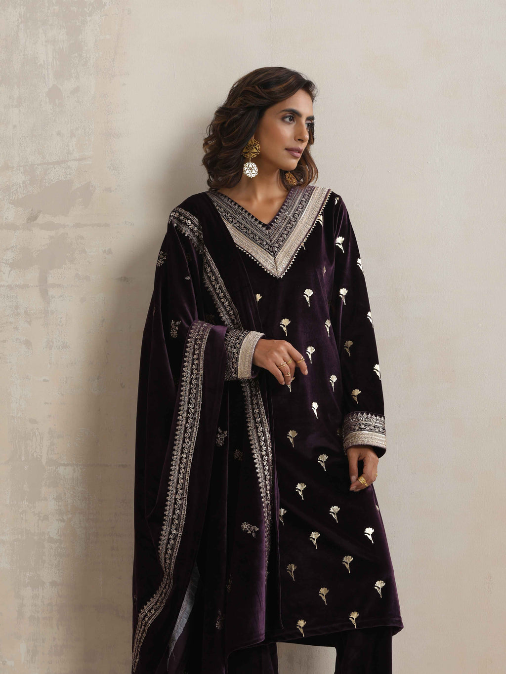trueBrowns Wine Velvet Floral Embroidered Kurta Pant Dupatta Set | Grocsy