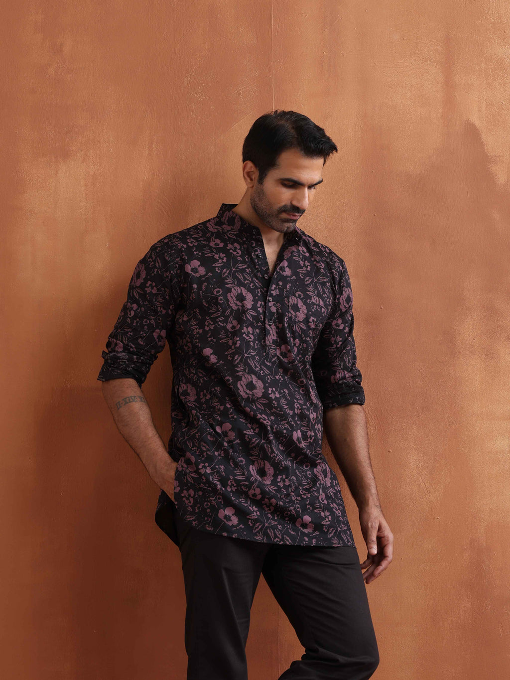trueBrowns Men's Black Floral Printed Short Kurta | Grocsy