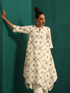 trueBrowns Ivory Rhombus Cotton Handkerchief Kurta Pant Set | Grocsy
