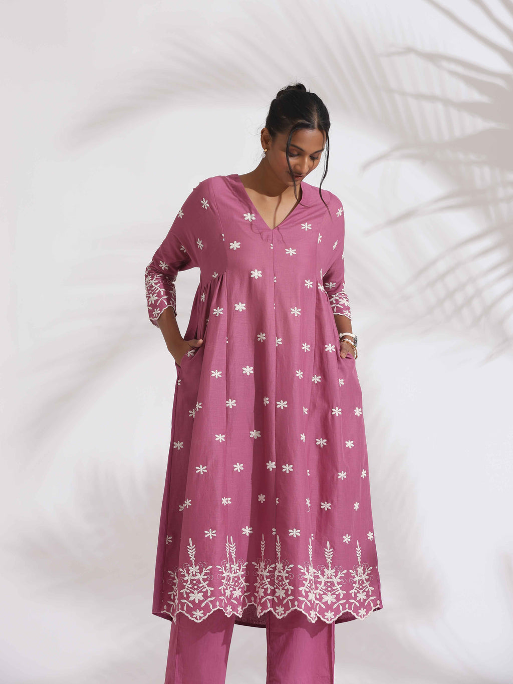 trueBrowns Pink Cotton Floral Embroidered Flared Kurta Set | Grocsy
